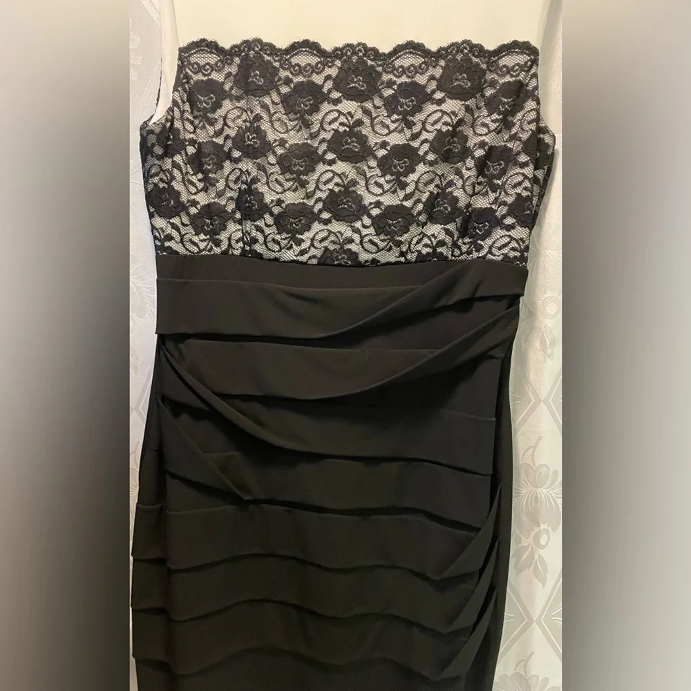 Black and white Beautiful Party Dress - Picture 6 of 7